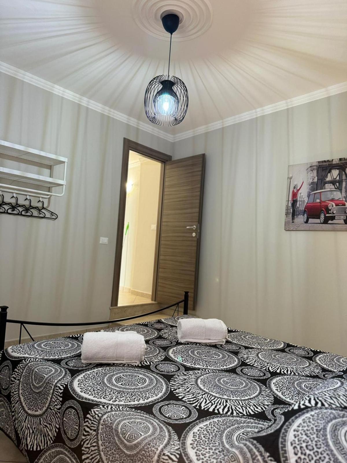 カターニアLa Casa Del Mulinoアパートメント エクステリア 写真